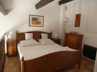 2. Schlafzimmer