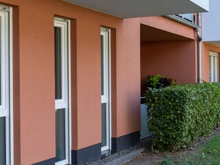 Wohnung im EG mit überdachter Terrasse zum Kurpark