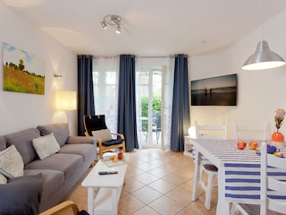 Ihr Wohnzimmer mit Terrasse