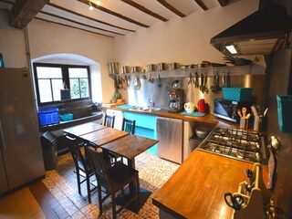 Farmhouse Waimes Features 24