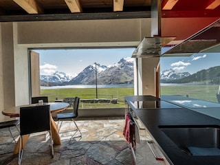 Aussicht auf die Berge und Silsersee Richtung Maloja