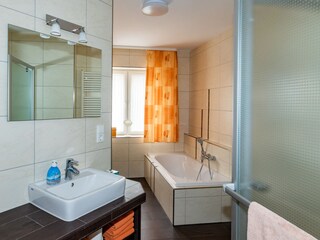 Holiday apartment Burg im Spreewald Bathroom 18