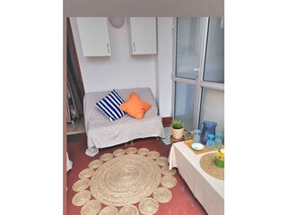 Compact dining and work corner
