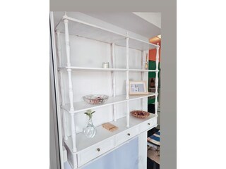 Storage and entrance area