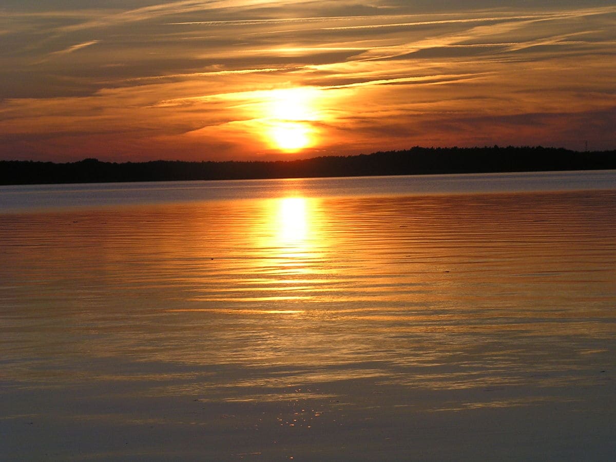 Sonnenuntergang am Achterwasser