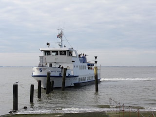 Fähre nach Wilhelmshaven
