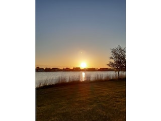 Sonnenaufgang am Haus
