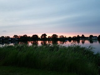 Sonnenuntergang am See