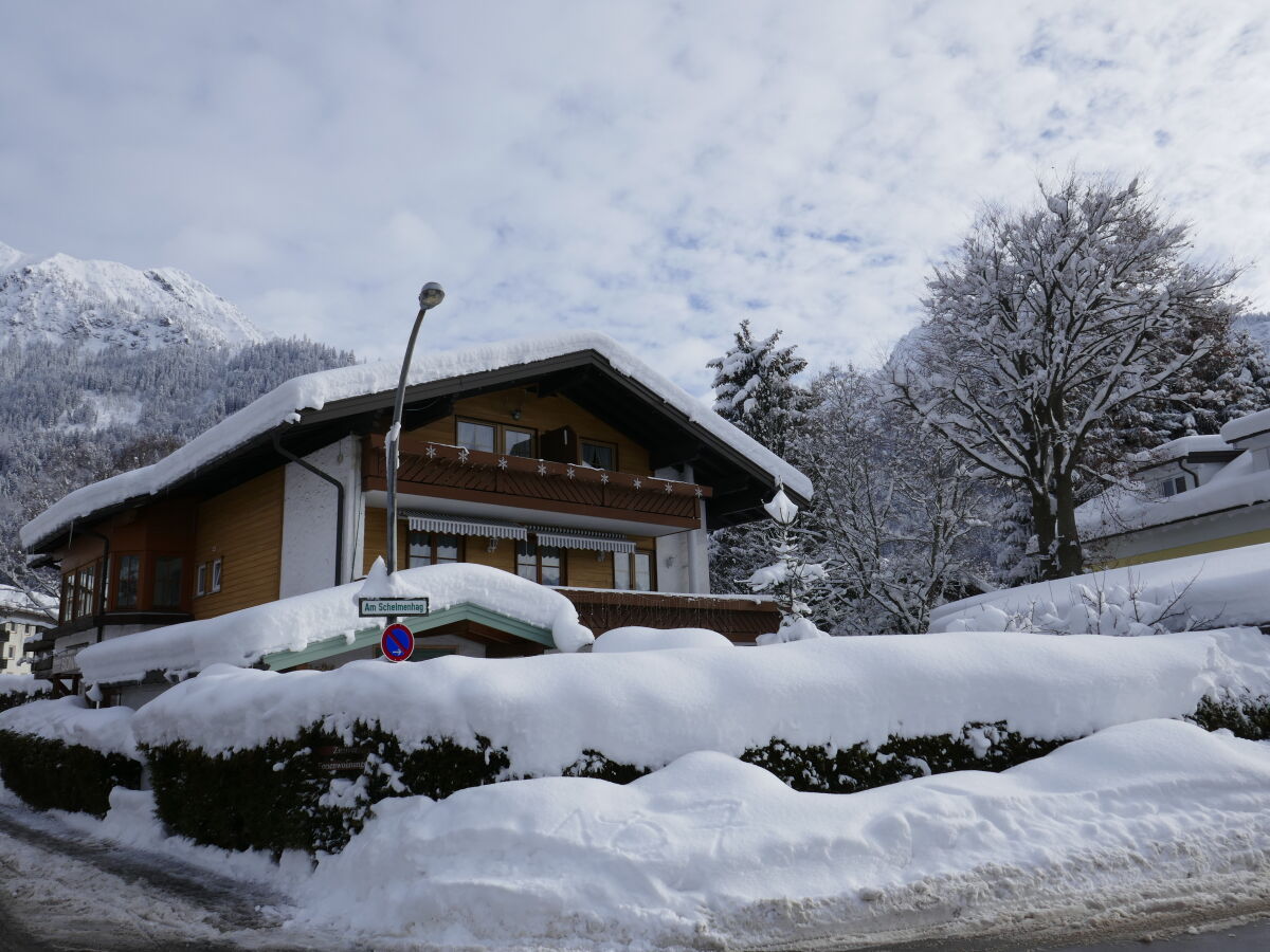 Ferienhotel in very deep winter