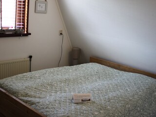 Schlafzimmer 160x200 www.fewo-toewe.de