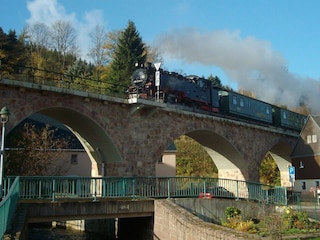Weißeritztalbahn am Lutherplatz