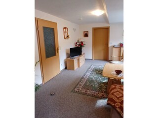 Mansarden-Wohnzimmer TV+ WLAN