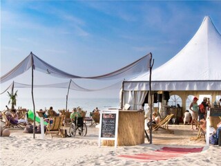Beach-Bar im Sommer