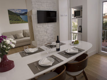 AP31 - Schönes zwei Zimmer Apartment mit Balkon