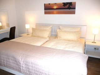 2x2 m Doppelbett in Komforthöhe
