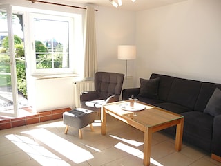 Wohnraum mit Terrassenzugang