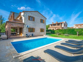 Villa Režanci Außenaufnahme 4