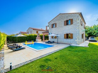 Villa Režanci Außenaufnahme 7
