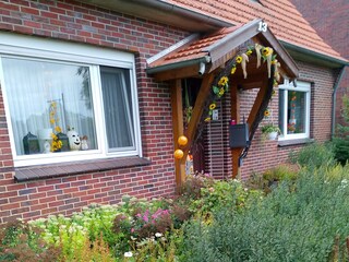 Holiday apartment Zetel Outdoor Recording 2