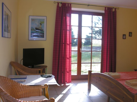 Holiday apartment Achterwiek House