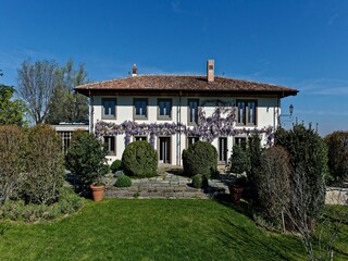 Holiday house Pianoro Outdoor Recording 7