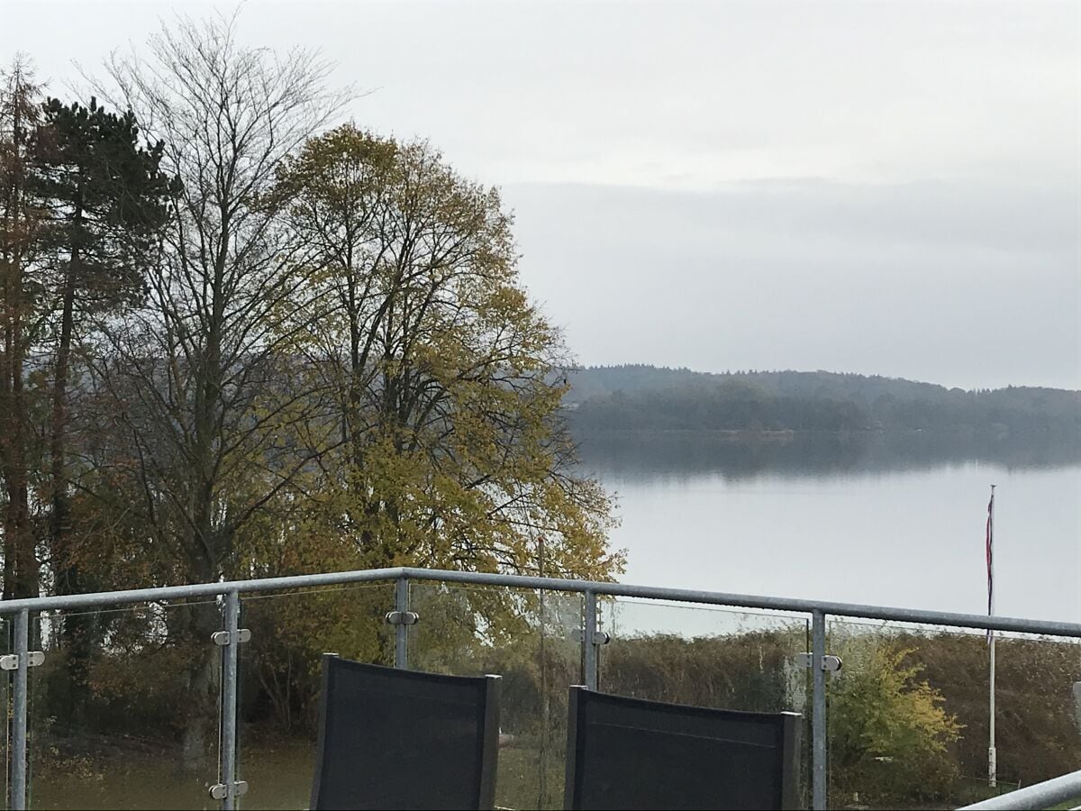 Schöne Aussicht bei bewölktem Himmel