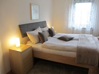 Schlafzimmer III