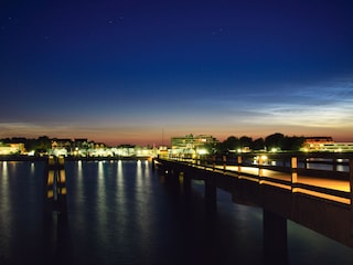 Die Großenbroder Promenade am Abend