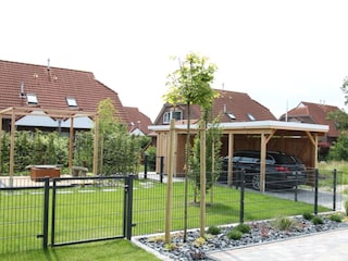 Carport vom Deichkrönchen