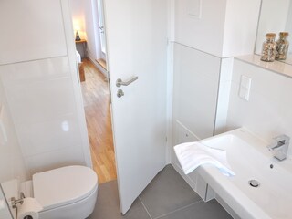 Badezimmer (oben)