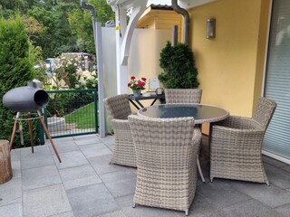 ein Grill steht auch für Sie bereit