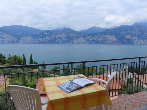 Vakantieappartement Balkon met uitzicht op het meer