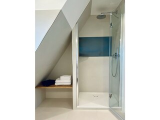 Dusche OG