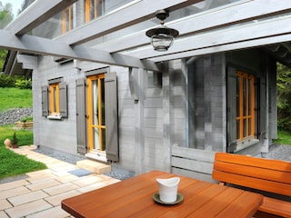 überdachte Terrasse