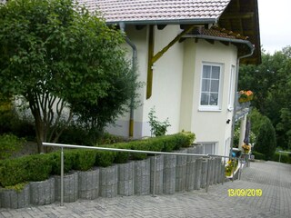 Entrance to the yard and the apartment
