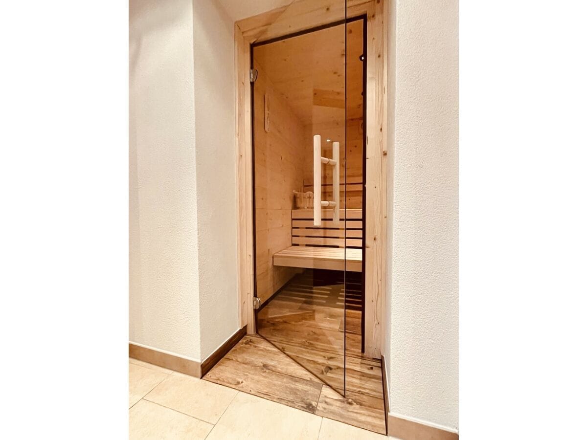 Private finnische Sauna direkt im Apartment