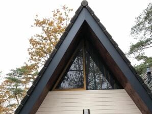 Holiday house Tranquil Holiday Home in Limburg amid a Forest - Stramproy - image1