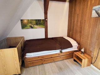 OG Seeseite mit ausziehbarem Doppelbett