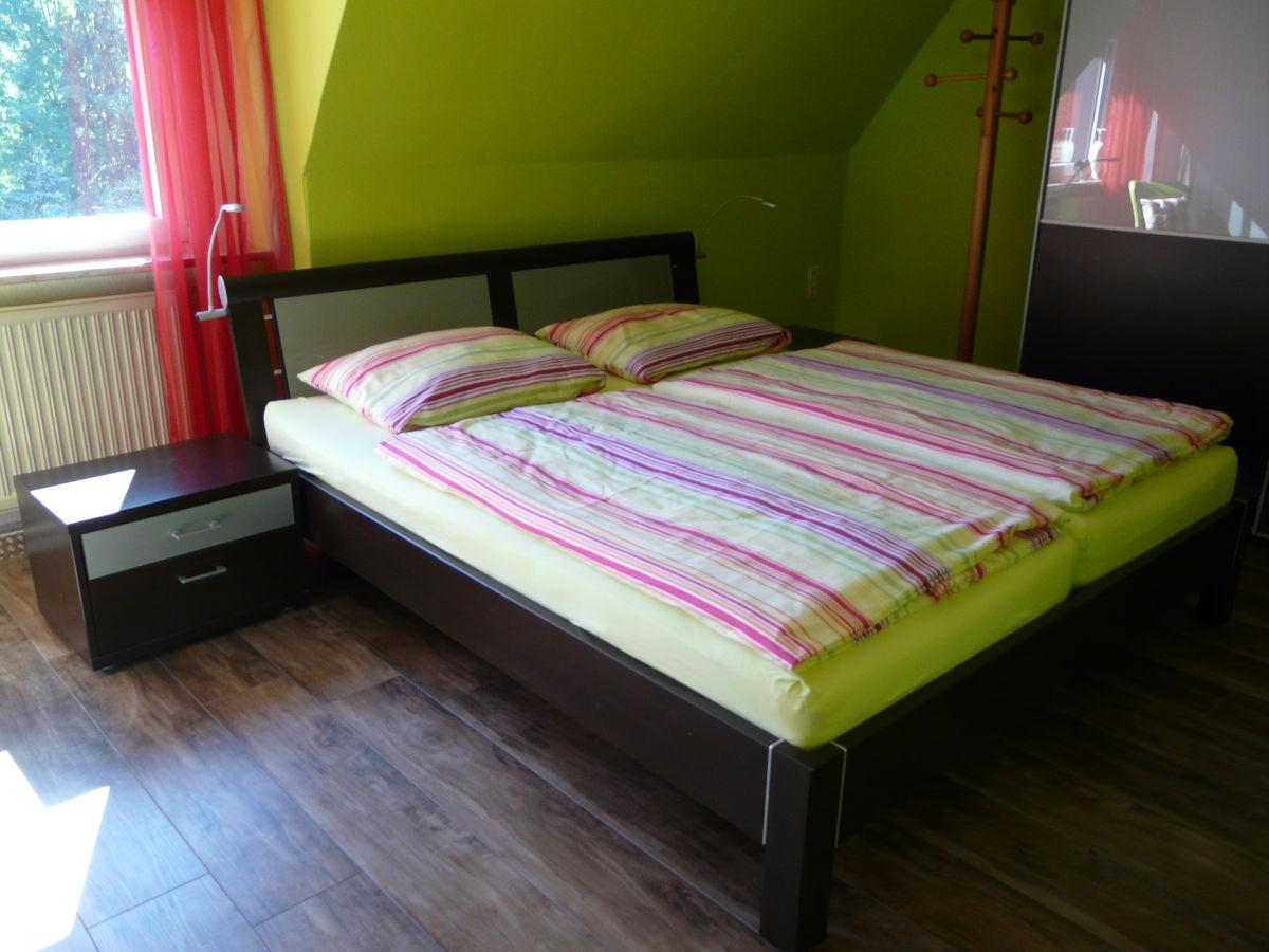 Schlafzimmer Grün