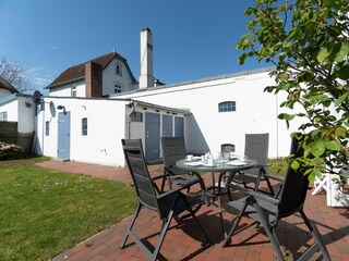 Frühstücken Sie im Garten...