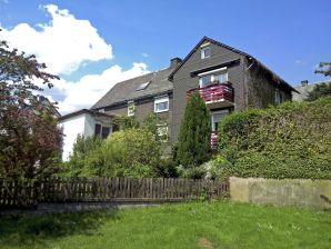 Apartamento en el primer piso cerca de Willingen con balcón - Distrito de Waldeck-Frankenberg (Sauerland) - image1