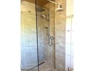 Frei begehbare Dusche