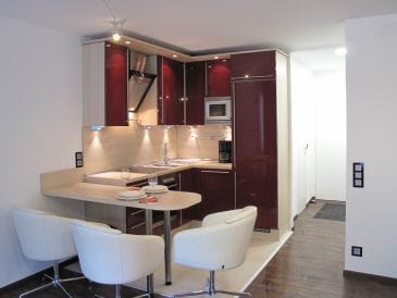 Holiday apartment im Terrassenhaus mit Schwimmbad und Sauna