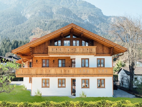Haus Am Kramer Ferienwohnung Zugspitze