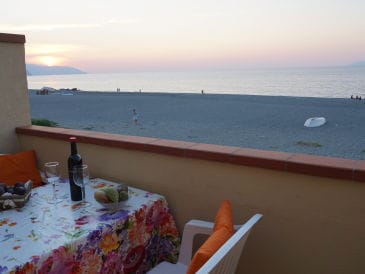 Ferienwohnung Terrace on the sea