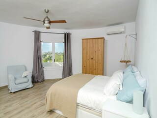 Villa Benissa Features 28