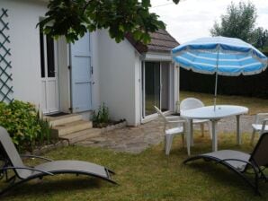 Mooi vakantiehuis met tuin - Saint-Germain-sur-Ay - image1