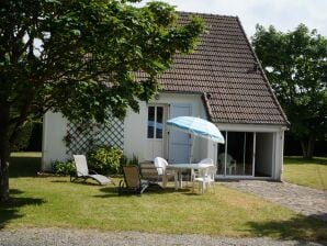 Mooi vakantiehuis met tuin - Saint-Germain-sur-Ay - image1