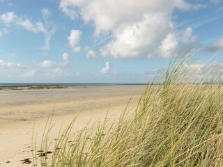 Vakantiehuis Saint-Germain-sur-Ay Omgeving 32