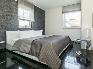 Schlafzimmer 1 im Erdgeschoss